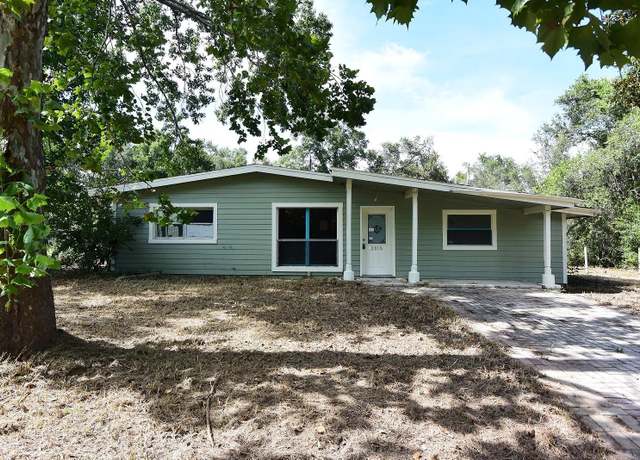 Property at 2810 W Van Buren St, Inverness, FL 34453, 3 beds, 2 baths
