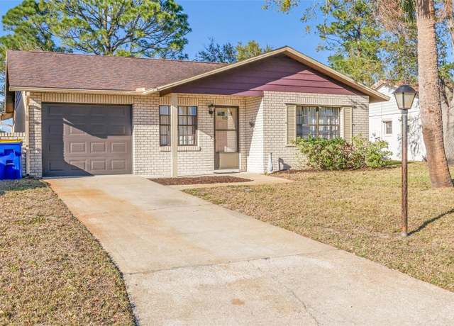 Property at 805 Egret Ct, Edgewater, FL 32141, 3 beds, 2 baths