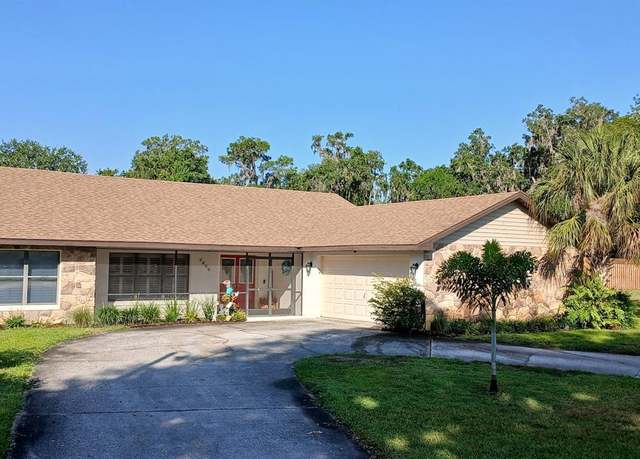 Property at 5033 Lake Pierce Dr, Lake Wales, FL 33898, 3 beds, 2 baths