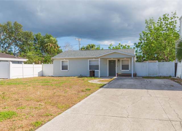 Property at 4714 W Lawn Ave, Tampa, FL 33611, 3 beds, 2 baths