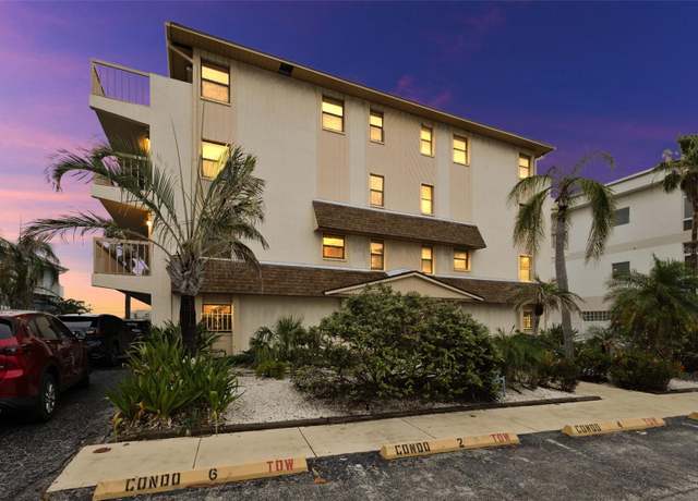 Property at 479 E Shore Dr #5, Clearwater, FL 33767, 3 beds, 2.5 baths