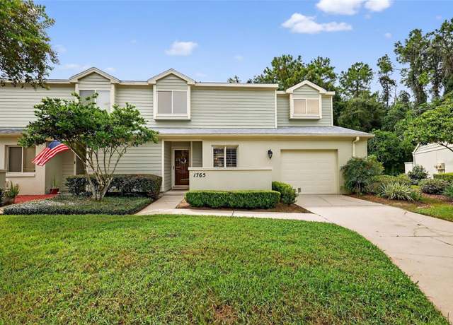 Property at 1765 SE 27th Loop, Ocala, FL 34471, 3 beds, 2.5 baths