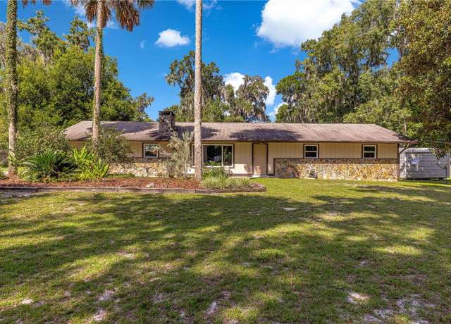 Property at 13988 NE 41st Ter, Anthony, FL 32617, 3 beds, 2 baths