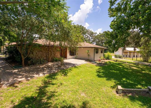 Property at 34955 Blanton Rd, Dade City, FL 33523, 3 beds, 2 baths
