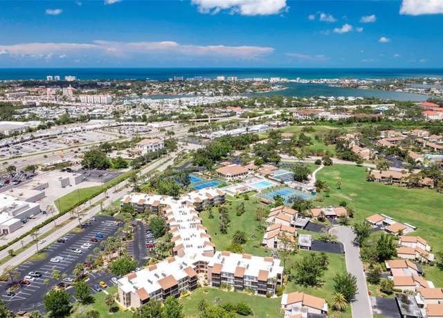Property at 618 Bird Bay Dr S #113, Venice, FL 34285, 2 beds, 2 baths