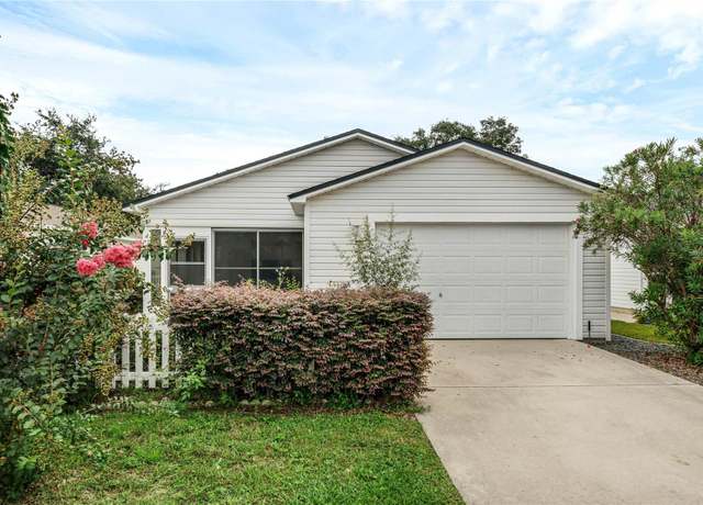 Property at 17479 SE 82nd Pecan Ter, The Villages, FL 32162, 2 beds, 2 baths