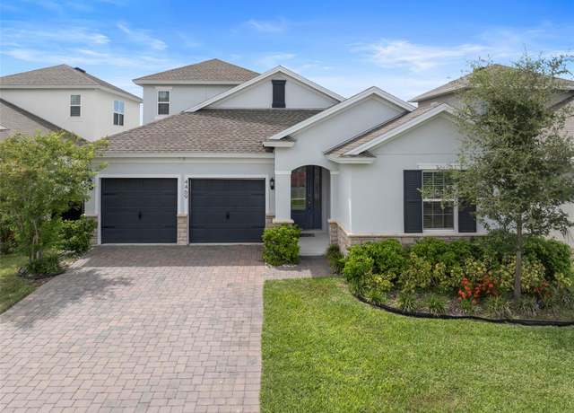 Property at 4469 Davos Dr, Clermont, FL 34711, 4 beds, 3 baths