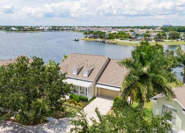 Property at 5205 Brighton Shore Dr, Apollo Beach, FL 33572, 3 beds, 3 baths