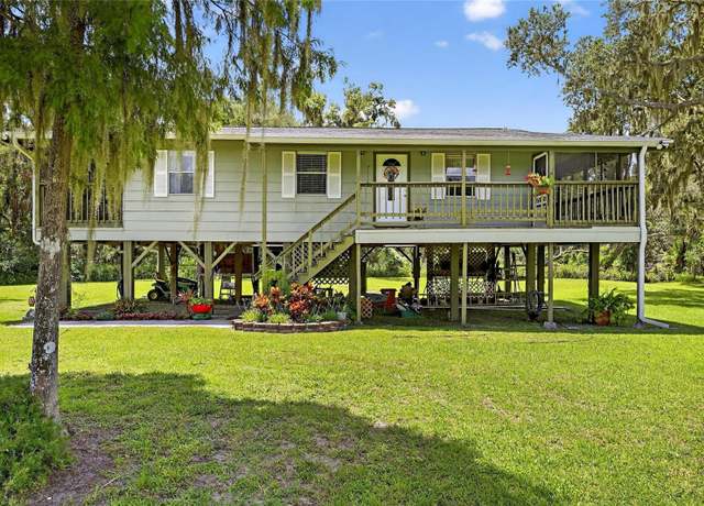 Property at 205 Wendel Ave, Lithia, FL 33547, 3 beds, 1 bath