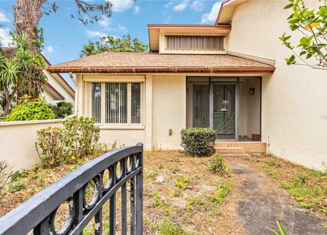 Property at 6203 Courtside Dr #21, Bradenton, FL 34210, 2 beds, 2 baths