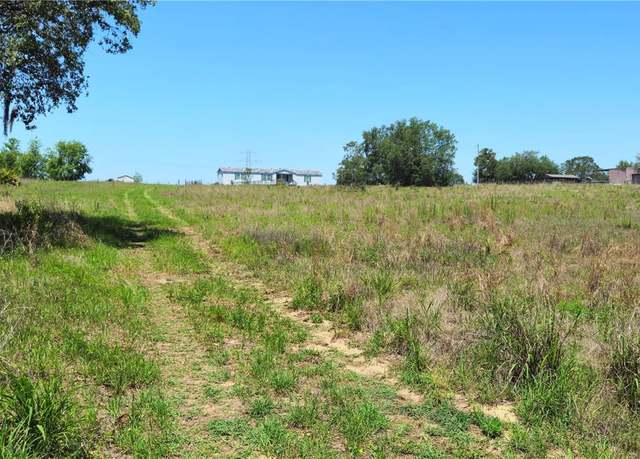Property at 24207 Turkey Lake Rd, Howey In The Hills, FL 34737, 3 beds, 2 baths
