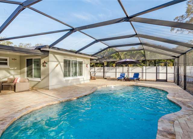 Property at 2005 Harvard Ave, Dunedin, FL 34698, 3 beds, 2 baths