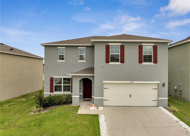 Property at 2023 Maple Ridge Dr, Zellwood, FL 32798, 4 beds, 2.5 baths