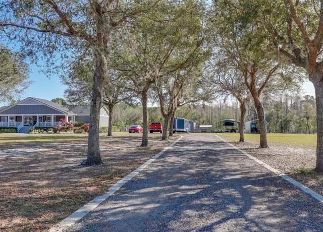 Property at 5306 Empire Church Rd, Groveland, FL 34736, 3 beds, 3 baths