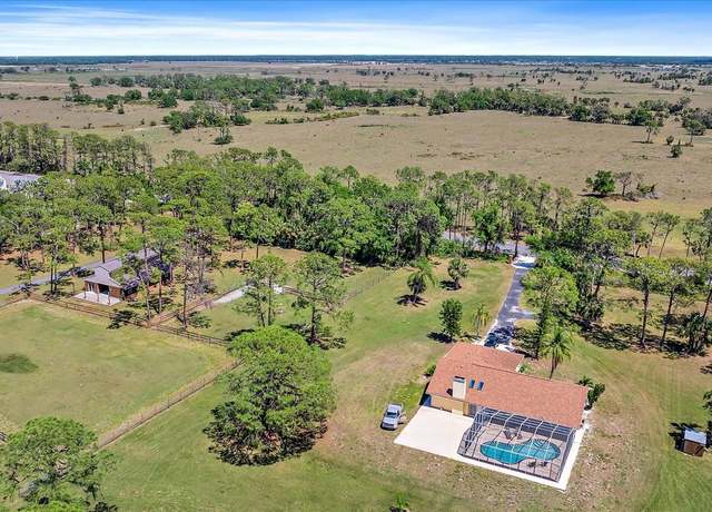 Property at 8280 Ibis St, Sarasota, FL 34241, 12 beds, 11 baths