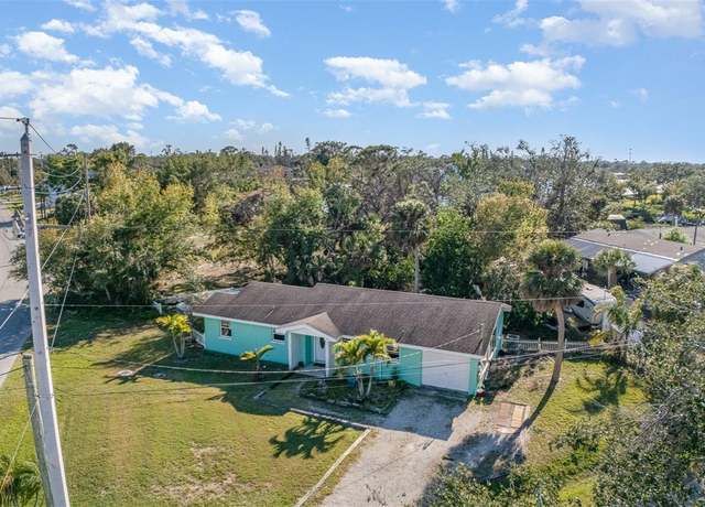 Property at 311 Ravenna St N, Nokomis, FL 34275, 2 beds, 1 bath