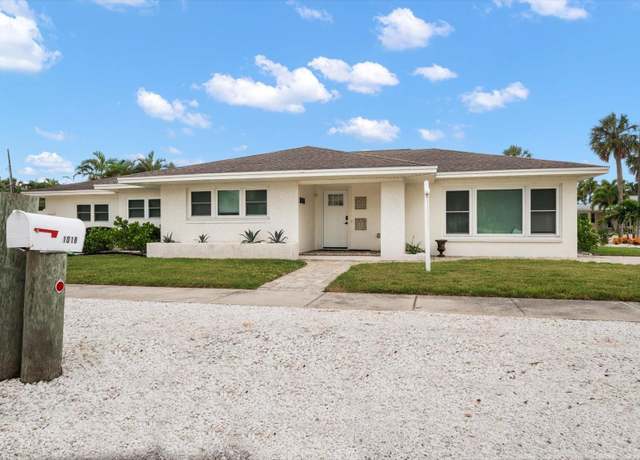 Property at 1018 Bay Esplanade, Clearwater Beach, FL 33767, 4 beds, 3 baths