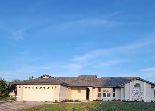 Property at 172 Coblentz St, Port Charlotte, FL 33954, 3 beds, 2 baths