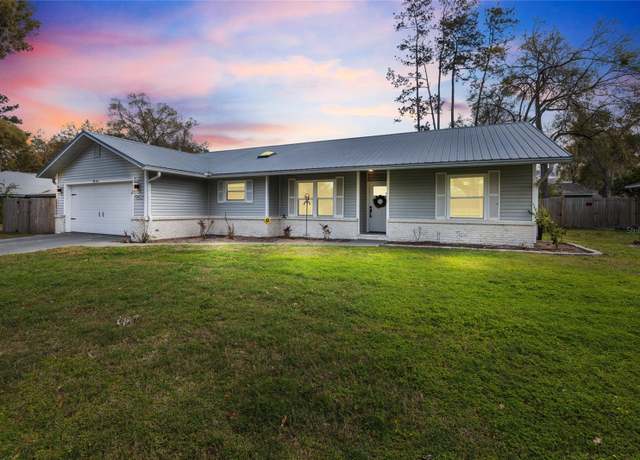 Property at 12453 SE 61st Ct, Belleview, FL 34420, 4 beds, 2 baths