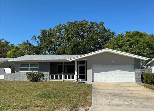 Property at 10126 Bahama Ct, Seminole, FL 33776, 3 beds, 2 baths