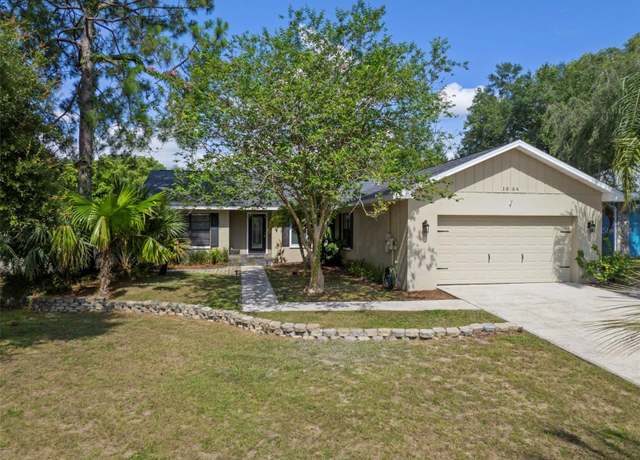 Property at 1004 Classic Dr, Valrico, FL 33594, 4 beds, 2 baths