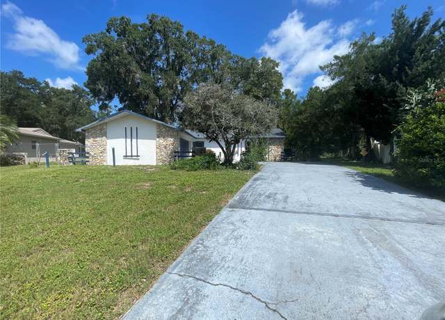 Property at 13551 Devenshire Ct, Grand Island, FL 32735, 3 beds, 2 baths