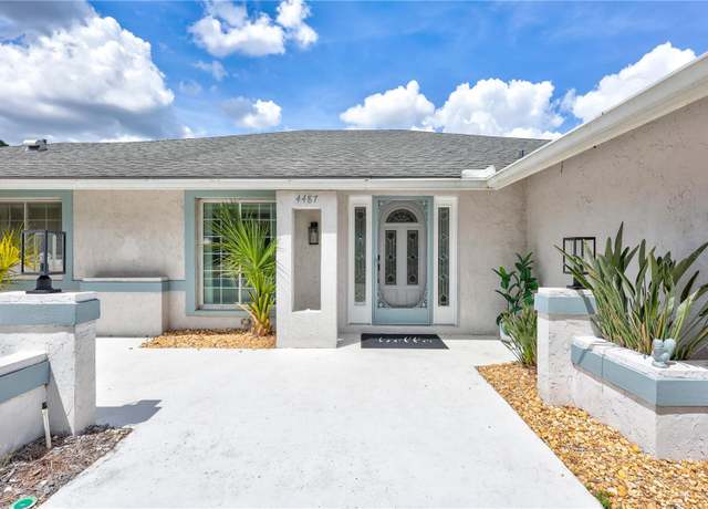 Property at 4487 Glebe Farm Rd, Sarasota, FL 34235, 3 beds, 3 baths