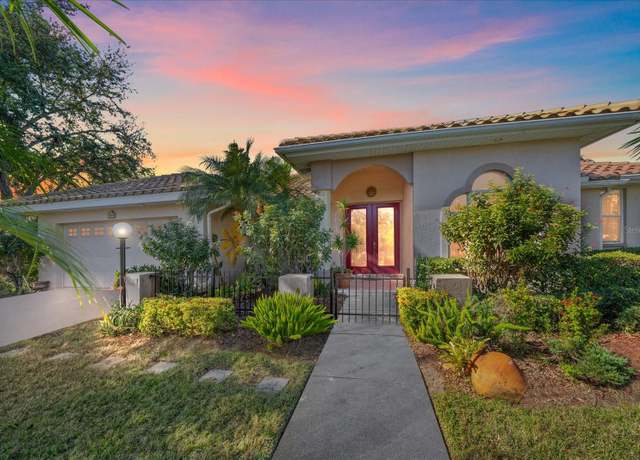 Property at 4978 Cedar Oak Way, Sarasota, FL 34233, 3 beds, 2.5 baths
