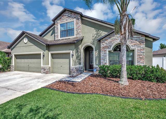 Property at 6722 Wild Elm Ct, Wesley Chapel, FL 33545, 5 beds, 3 baths