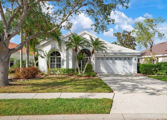 Property at 5923 Sandstone Ave, Sarasota, FL 34243, 3 beds, 2 baths