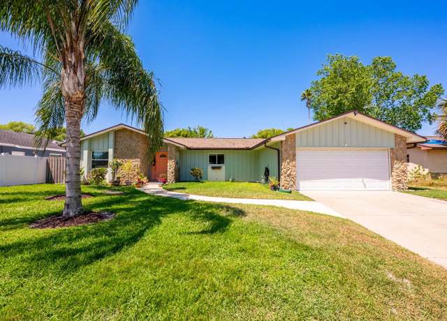 Property at 208 Madeira Ave, Orlando, FL 32825, 4 beds, 2 baths