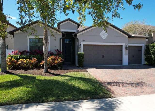 Property at 2888 Spring Breeze Way, Kissimmee, FL 34744, 4 beds, 3 baths