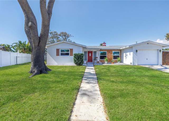 Property at 5881 31st Ave N, St Petersburg, FL 33710, 3 beds, 2 baths