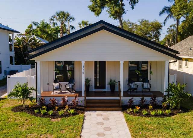 Property at 316 11th Ave N, St Petersburg, FL 33701, 5 beds, 3.5 baths