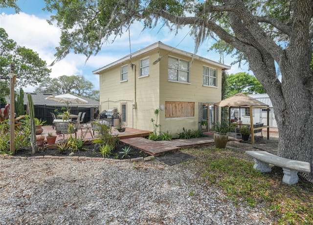 Property at 1351 Smokey Rd, Lake Wales, FL 33859, 2 beds, 1 bath