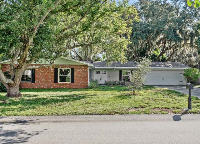Property at 413 Paradise Island Dr, Haines City, FL 33844, 3 beds, 2 baths