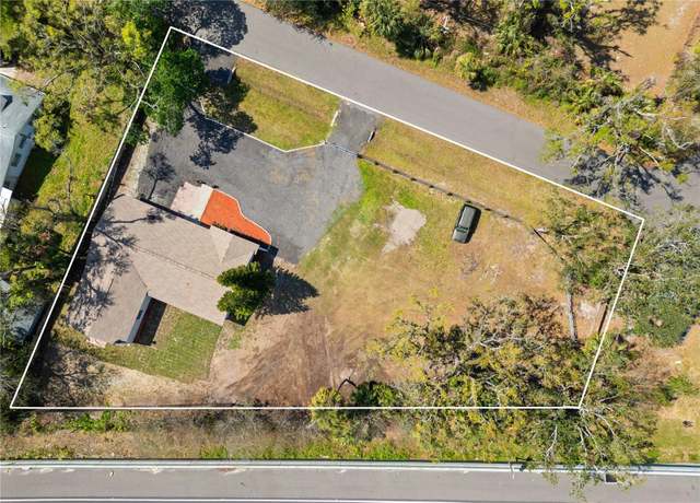 Property at 7018 13th Ave E, Bradenton, FL 34208, 3 beds, 2.5 baths