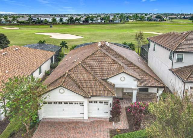 Property at 8914 Dove Valley Way, Davenport, FL 33896, 4 beds, 3 baths