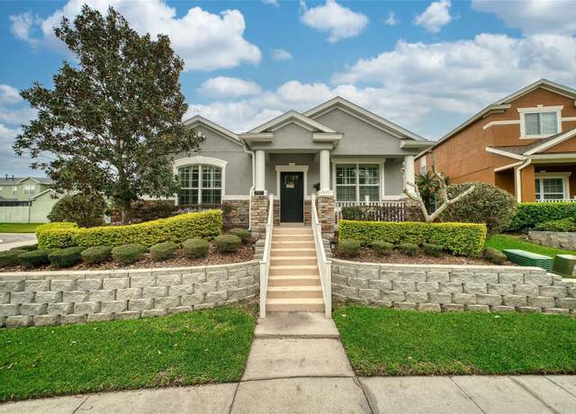 Property at 707 Brandy Oaks Loop, Winter Garden, FL 34787, 4 beds, 3 baths