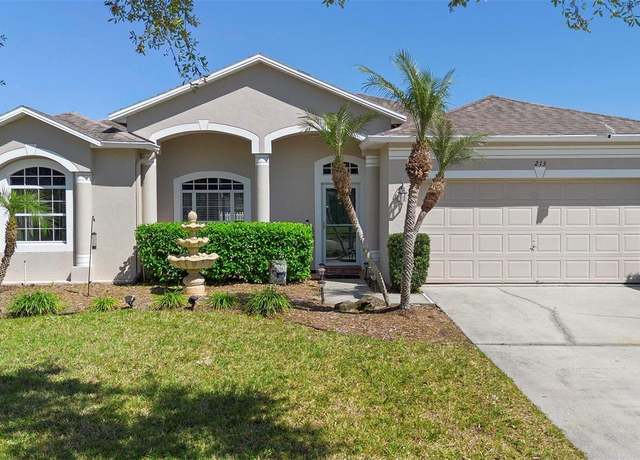 Property at 213 Strathmore Cir, Kissimmee, FL 34744, 3 beds, 2 baths