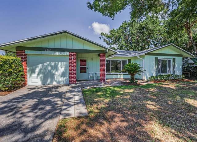 Property at 2212 Portside Psge, Palm Harbor, FL 34685, 2 beds, 2 baths
