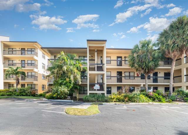 Property at 425 30th Ave W Unit C201, Bradenton, FL 34205, 2 beds, 2 baths
