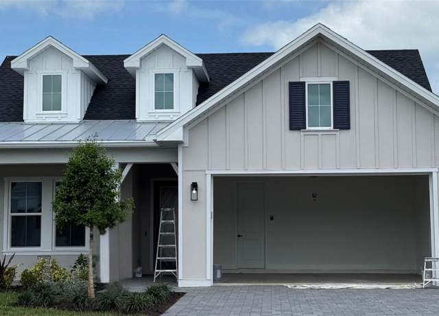 Property at 650 Maldives Trl, Sarasota, FL 34234, 4 beds, 3 baths