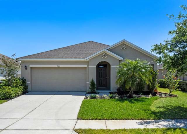 Property at 1918 Marabou Dr, Davenport, FL 33896, 3 beds, 2 baths