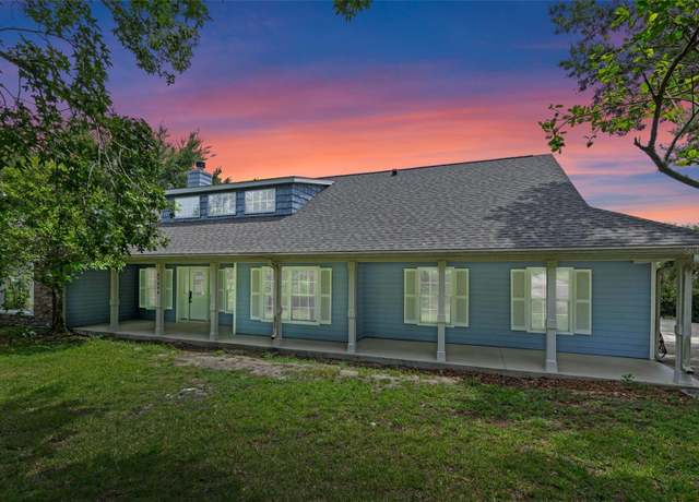 Property at 27006 Indian Ridge Dr, Yalaha, FL 34797, 3 beds, 2 baths