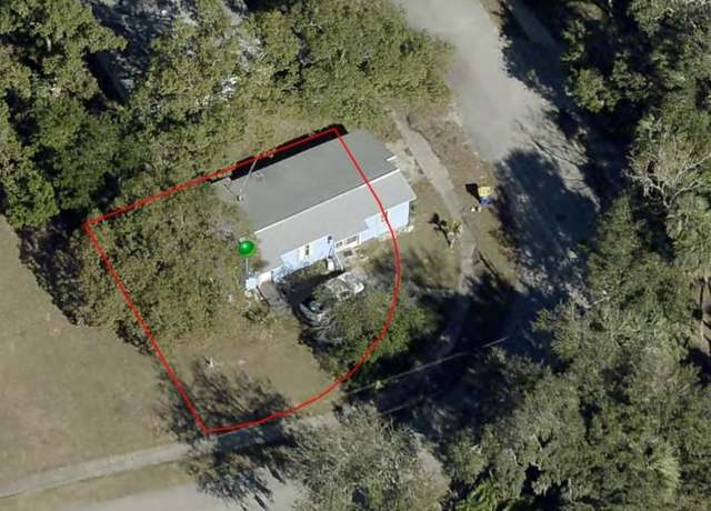 Property at 121 Valencia Dr, Edgewater, FL 32132, 2 beds, 1 bath