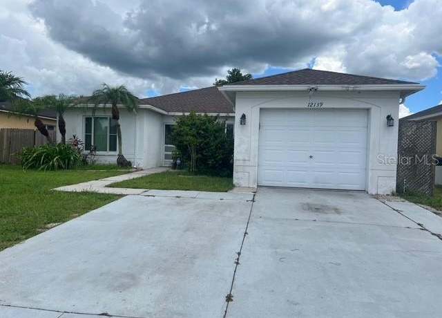 Property at 12139 Buffington Ln, Riverview, FL 33579, 4 beds, 2 baths