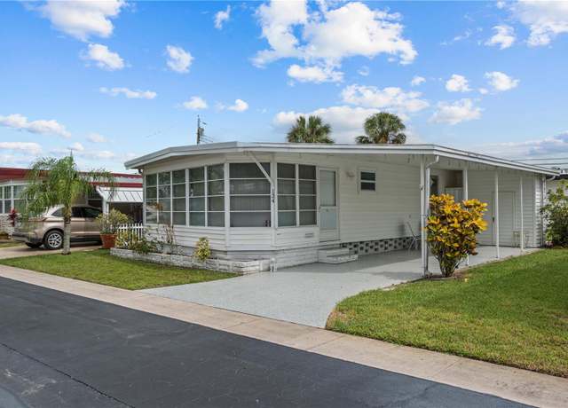 Property at 2000 E Bay Dr #134, Largo, FL 33771, 1 bed, 1.5 baths