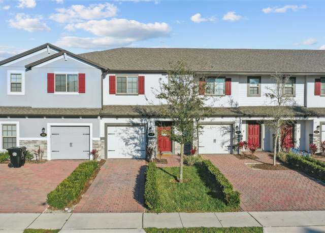 Property at 319 Smugglers Way, Apopka, FL 32712, 3 beds, 2.5 baths