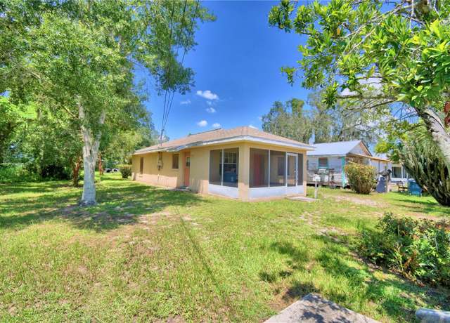 Property at 317 C St, Lake Wales, FL 33853, 3 beds, 1 bath